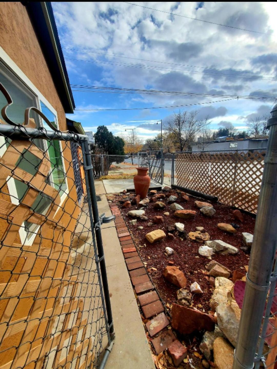 Pet Friendly Modern Casita In Heart Of Nob Hill Villa Albuquerque Exterior photo